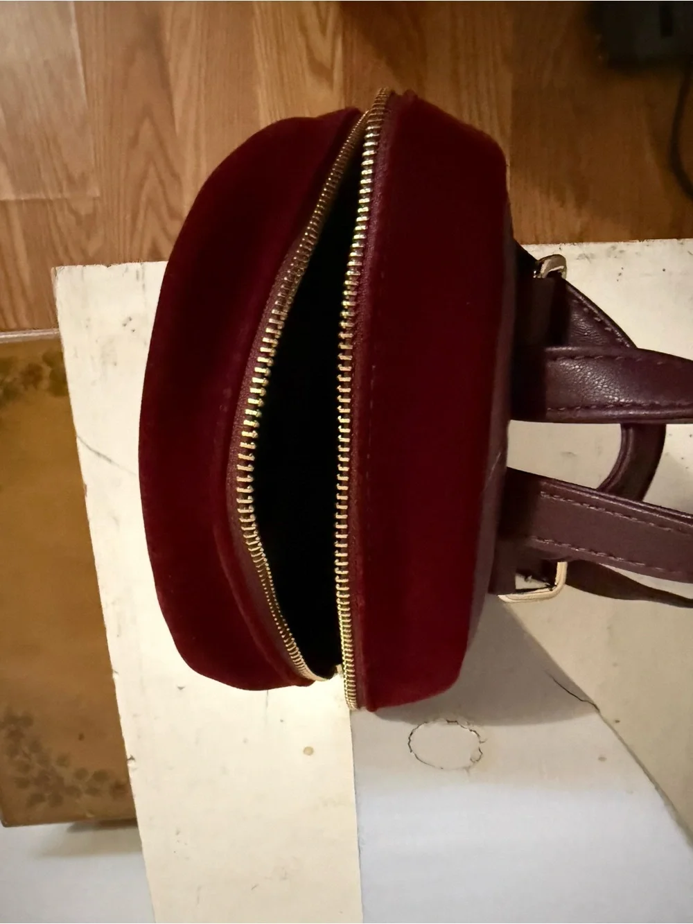 Guess new without